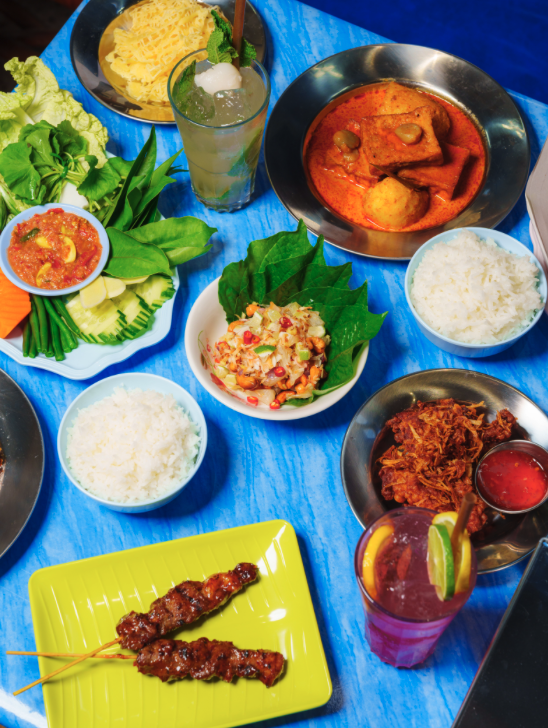 TABLE SPREAD CG
